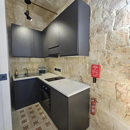 In A Charming Maltese Town House *